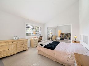 1614 S Mayflower B, Monrovia CA 91016