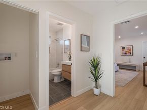 2360 Fanwood, Long Beach CA 90815