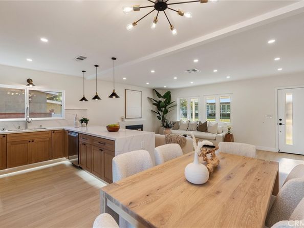 2360 Fanwood, Long Beach CA 90815