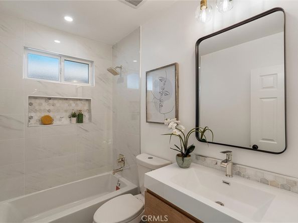2360 Fanwood, Long Beach CA 90815