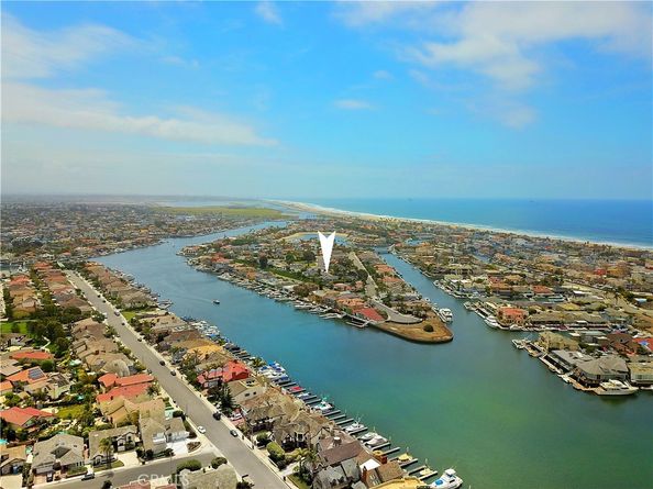 16502 Mariana Circle, Huntington Beach CA 92649