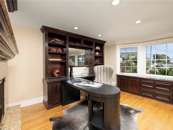 16502 Mariana Circle, Huntington Beach CA 92649