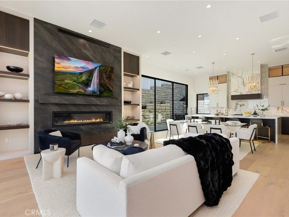 19031 Fowler Avenue, North Tustin CA 92705