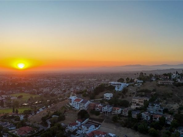 19031 Fowler Avenue, North Tustin CA 92705