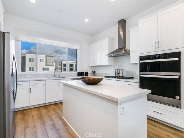 73 Culture, Irvine CA 92618