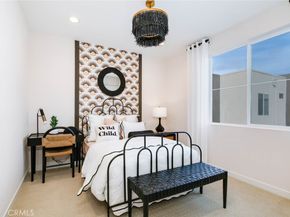 73 Culture, Irvine CA 92618
