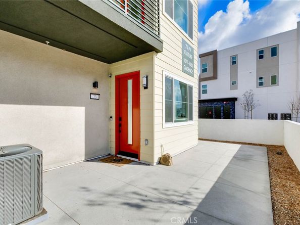 73 Culture, Irvine CA 92618