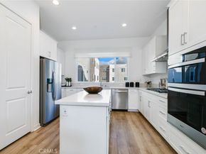 73 Culture, Irvine CA 92618
