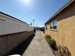 11063 Kittridge Street, North Hollywood CA 91606