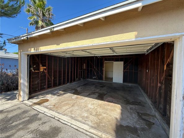 11063 Kittridge Street, North Hollywood CA 91606