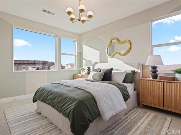 409 Clipper, Irvine CA 92618