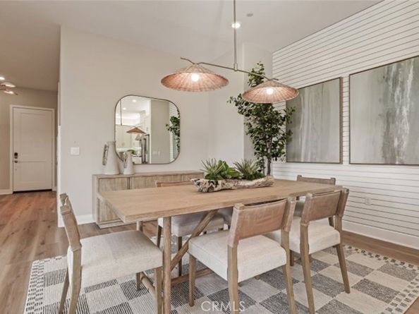 409 Clipper, Irvine CA 92618