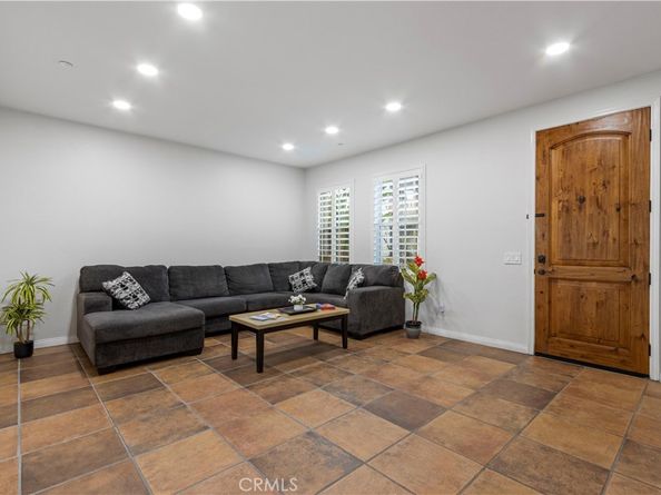 5450 Alexandrine, Oceanside CA 92057