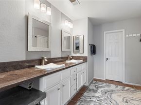 5450 Alexandrine, Oceanside CA 92057