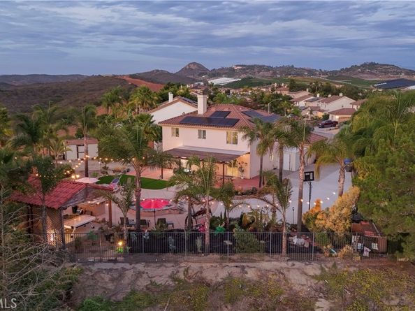 5450 Alexandrine, Oceanside CA 92057