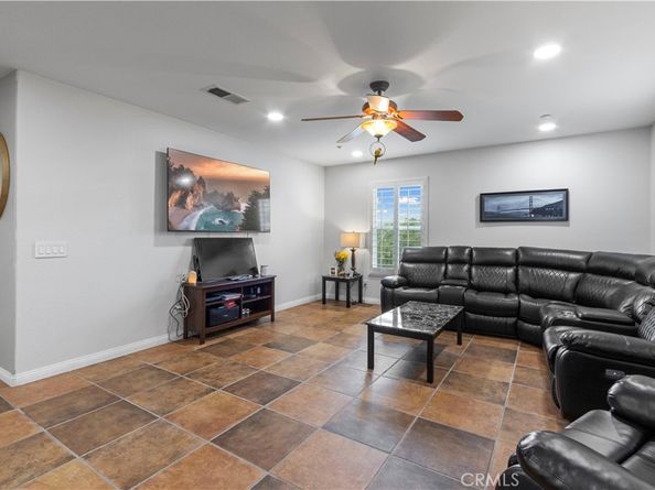 5450 Alexandrine, Oceanside CA 92057