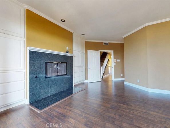 304 18th, Huntington Beach CA 92648