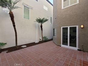 304 18th, Huntington Beach CA 92648