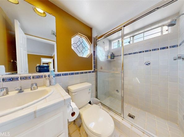 304 18th, Huntington Beach CA 92648