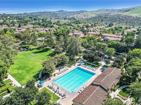 20 Dreamlight, Irvine CA 92603