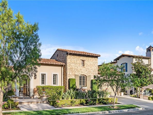 20 Dreamlight, Irvine CA 92603