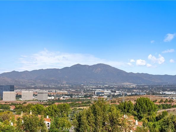 20 Dreamlight, Irvine CA 92603