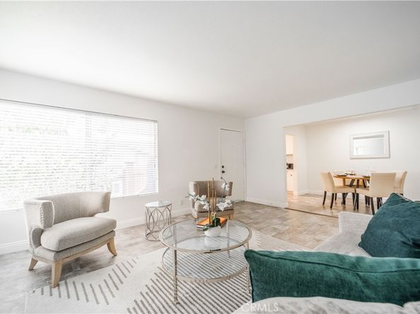 46 Echo Run 16, Irvine CA 92614