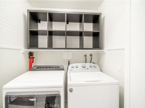 46 Echo Run 16, Irvine CA 92614