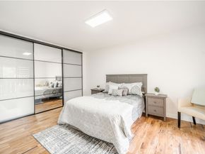 46 Echo Run 16, Irvine CA 92614