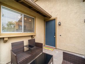 46 Echo Run 16, Irvine CA 92614