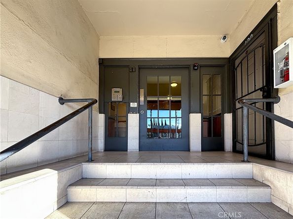 800 Pacific Avenue 300, Long Beach CA 90813