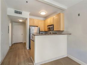 300 N El Molino Avenue 312, Pasadena CA 91101