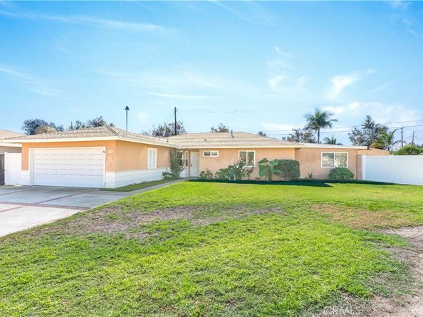 3318 W Borchard, Santa Ana CA 92704