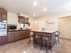 3318 W Borchard, Santa Ana CA 92704