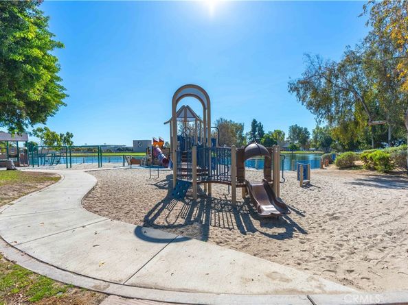 3318 W Borchard, Santa Ana CA 92704