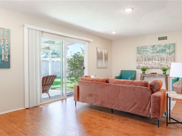 3318 W Borchard, Santa Ana CA 92704