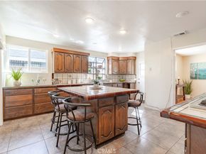 3318 W Borchard, Santa Ana CA 92704