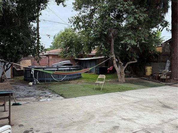 1722 W Pine, Santa Ana CA 92703