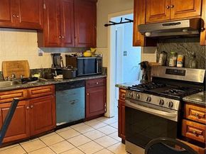 1722 W Pine, Santa Ana CA 92703