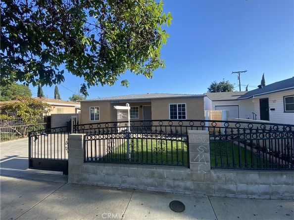 1206 W Mcfadden Avenue, Santa Ana CA 92707