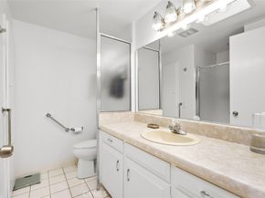 207 Avenida Majorca C, Laguna Woods CA 92637