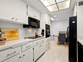 207 Avenida Majorca C, Laguna Woods CA 92637