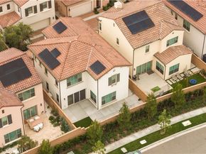 118 Glydon, Irvine CA 92618