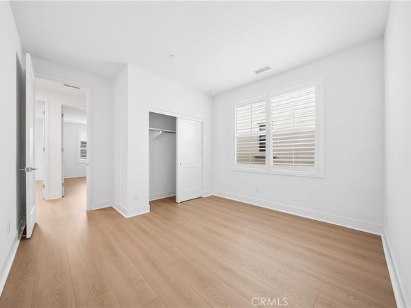 118 Glydon, Irvine CA 92618