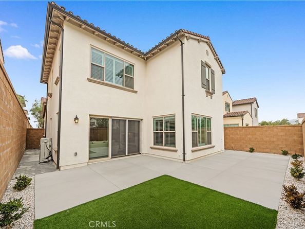 118 Glydon, Irvine CA 92618