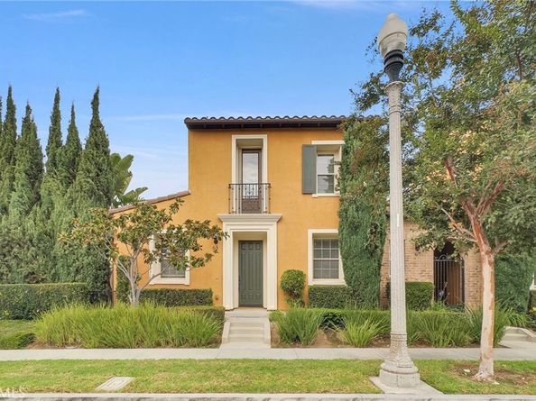 65 Chantilly, Irvine CA 92620