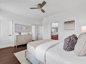 65 Chantilly, Irvine CA 92620