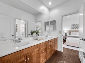 65 Chantilly, Irvine CA 92620