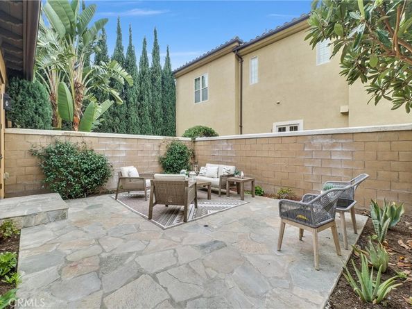 65 Chantilly, Irvine CA 92620