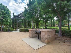 65 Chantilly, Irvine CA 92620